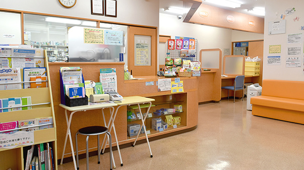 キリン堂　近江八幡医療センター前店の受付/カウンター