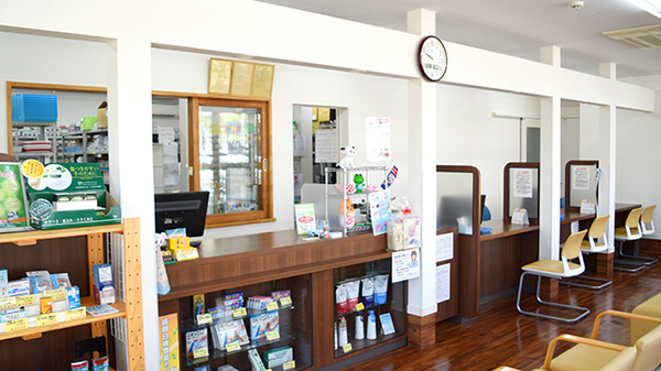 ティエス調剤薬局　矢橋店の受付/カウンター