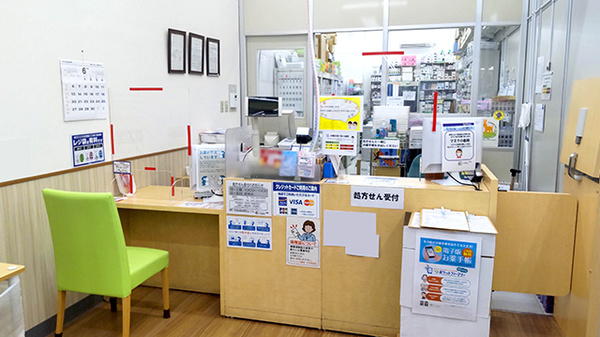 ウェルパーク薬局　小平回田店の受付/カウンター