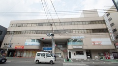 ファインしみず薬局の外観