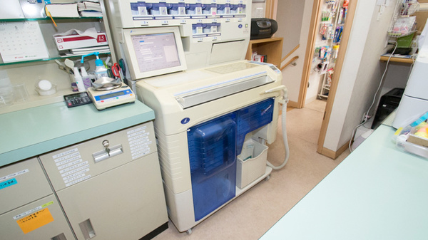 平良しみず薬局の調剤器具