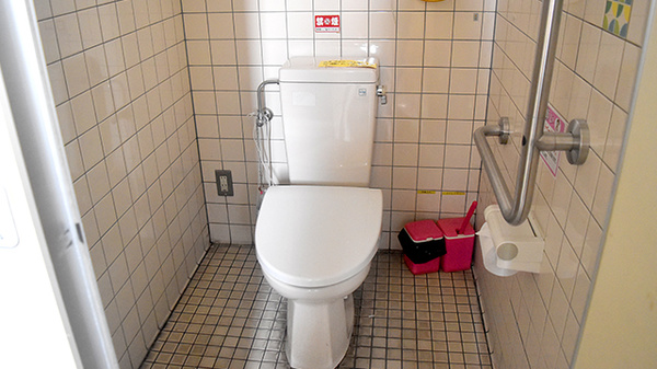 ユタカ薬局　向日森本のお手洗い