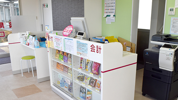 阪神調剤薬局　紀の川店の受付/カウンター