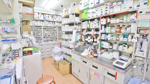 やぎ薬局の調剤室