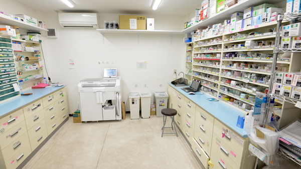 まつかぜ薬局の調剤室