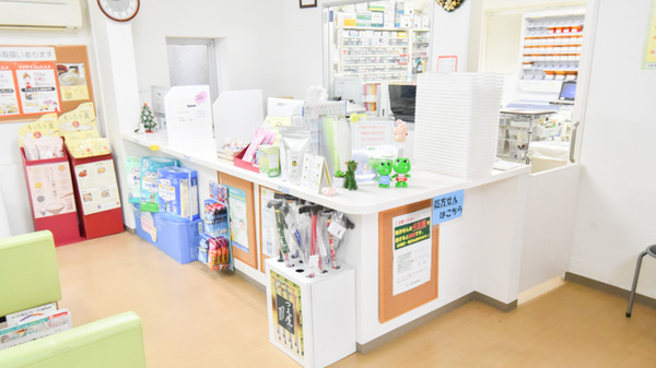 かおる薬局の受付/カウンター