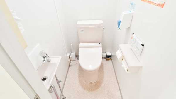 かおる薬局のお手洗い