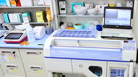 エール薬局　栄町店の調剤器具
