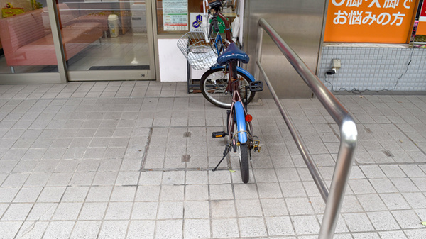 かるがも薬局　アイランド店の駐輪場