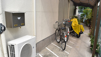 かるがも薬局　富田店の駐輪場
