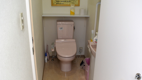 かるがも薬局　富田店のお手洗い