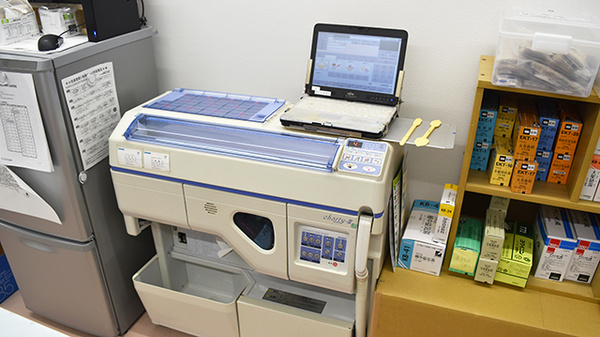 かるがも薬局　河内長野店の調剤器具