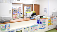 かるがも薬局　天下茶屋店の受付/カウンター