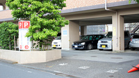 すみれ忠生薬局の駐車場