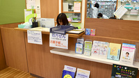 プラザ薬局　西冠店の受付/カウンター