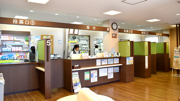 プラザ薬局　洛西口店の受付/カウンター