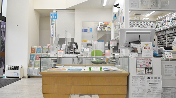 薬局ユニファー 西川口店の受付/カウンター