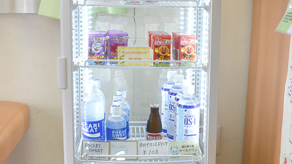 あすは薬局の飲食物