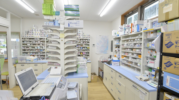 市立病院前ミドリ薬局の調剤室