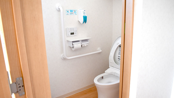 花・花薬局堀米北店（旧 オリーブ薬局堀米店）のお手洗い