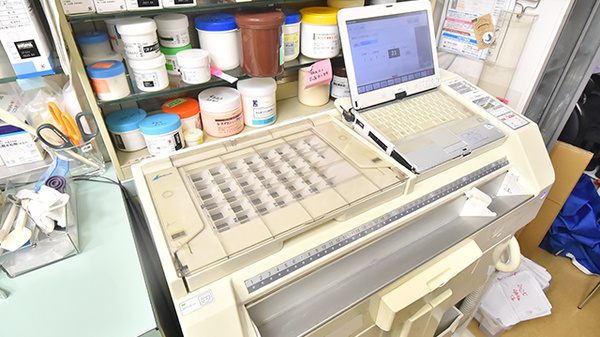 佐々浪薬局の調剤器具