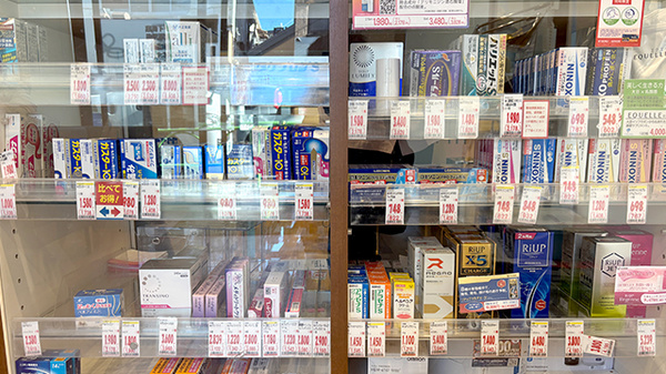 薬局トモズ駒沢駅前店の一般医薬品