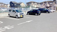 ヤックスドラッグ　千葉山王薬局の駐車場