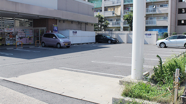 薬局ダックス　宇治西大久保店の駐車場