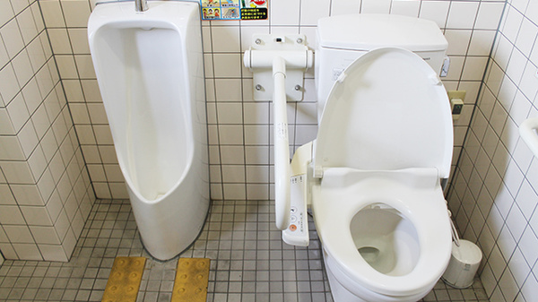 薬局ダックス　伏見桃山東店のお手洗い