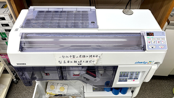 しんわ薬局西鎌倉店の調剤器具