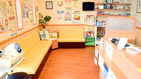 いづつ薬局　篠原店の待合スペース