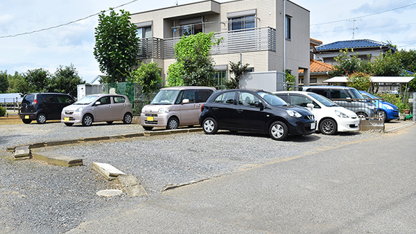 コーセー薬局八街店の駐車場