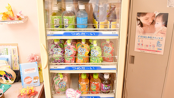 コーセー薬局八街店の飲食物