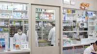 上原薬局の調剤室
