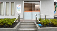 新生堂薬局　益城惣領店の入口