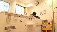 竹の葉薬局　三鷹新川店の受付/カウンター