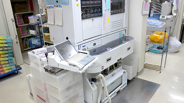 オスト薬局　もみじ台店の調剤器具