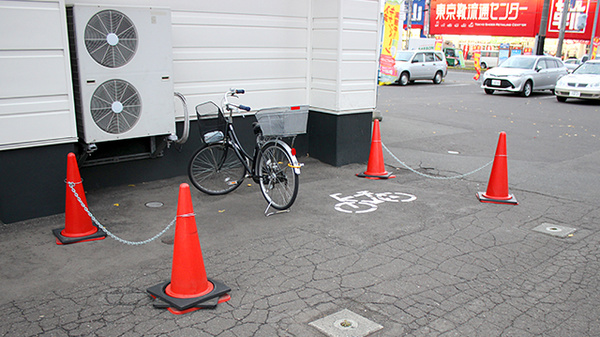オスト薬局　環状通美園店の駐輪場
