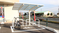 マルエ薬局　前橋朝倉店（群馬県）の駐輪場