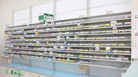 マルエ薬局　前橋朝倉店（群馬県）の薬棚