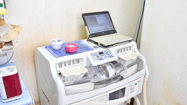 ユタカ薬局　在宅調剤センター京都の調剤器具