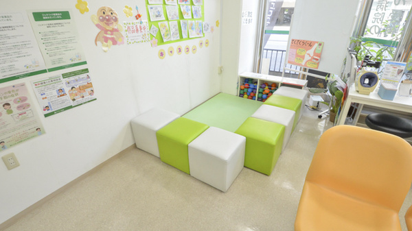 そうごう薬局 壺川店のキッズ用設備