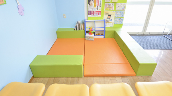 そうごう薬局 浦添当山店のキッズ用設備