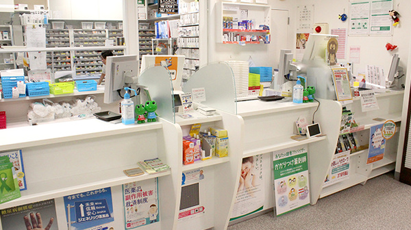 そうごう薬局 麻布十番店の受付/カウンター