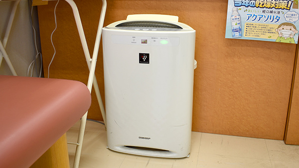 ミドリ薬局　百人町店の感染予防対策