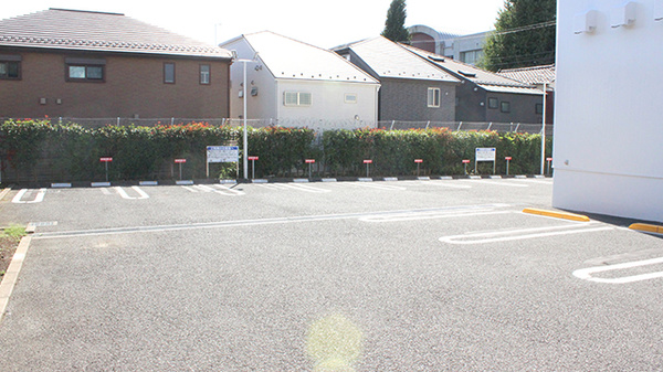 スギ薬局　宮前四丁目店の駐車場