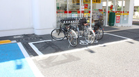 スギ薬局　宮前四丁目店の駐輪場