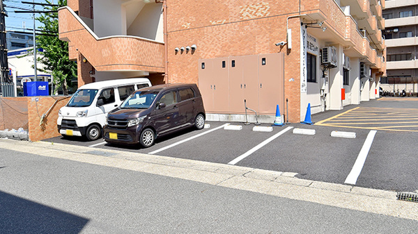 ファーマライズ薬局 平針店の駐車場