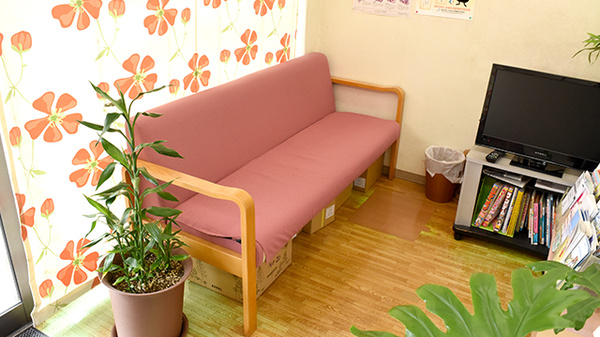 ふれあい調剤薬局の待合スペース