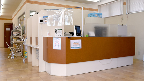 ヤシロファーマシー小垣江店の受付/カウンター